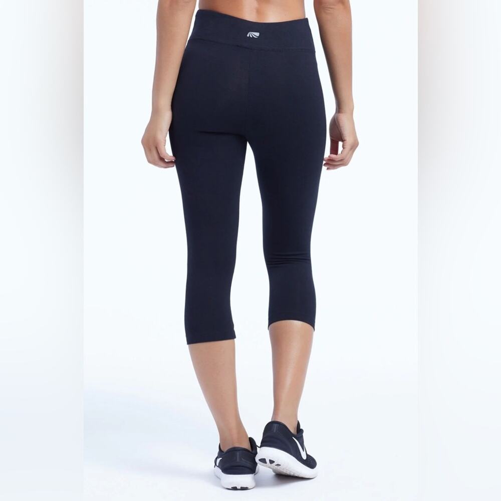 Marika black athletic leggings size small S
 b13